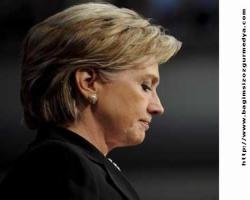 Clinton zorlanıyor