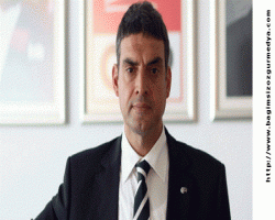 Umut Oran: AKP Bir Ayda Yıkılır!