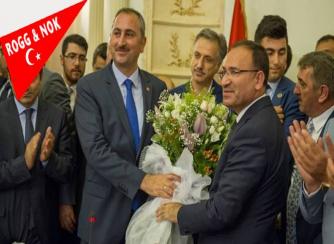 AKP ÇÜRĞDÜĞÜ GİBİ CUMHURYETİN TÜM KURUMLARINI DA KENDİSİ GİBİ ÇÜRÜTTÜ?