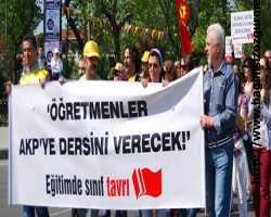 EST: 'Öğretmenler, Yeni Bir Cumhuriyet İçin Görev Başına!'