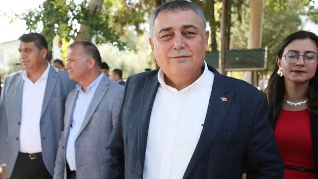 CHP'den istifa eden başkandan 'AKP' sinyali