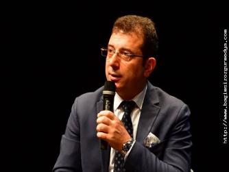 'Yerel demokrasi modeli inşa ediyoruz'